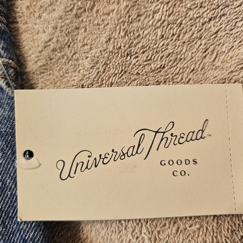 Mini Cut-off High Rise Blue Jean Shorts. Size:4. - Picture 7 of 11
